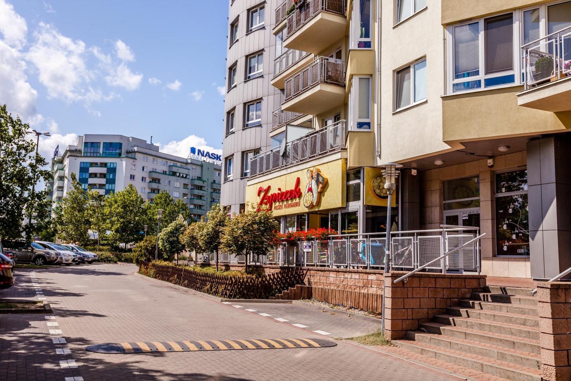 Green Kabaty Apartment 2 Warsaw Exterior photo